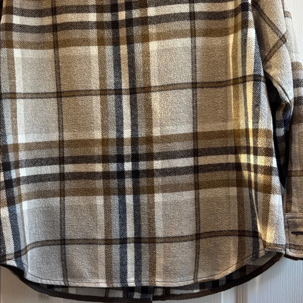ZARA TAN BROWN CREME COLORED PLAID SHACKET OVERSIZED MEDIUM EXTRA BUTTON